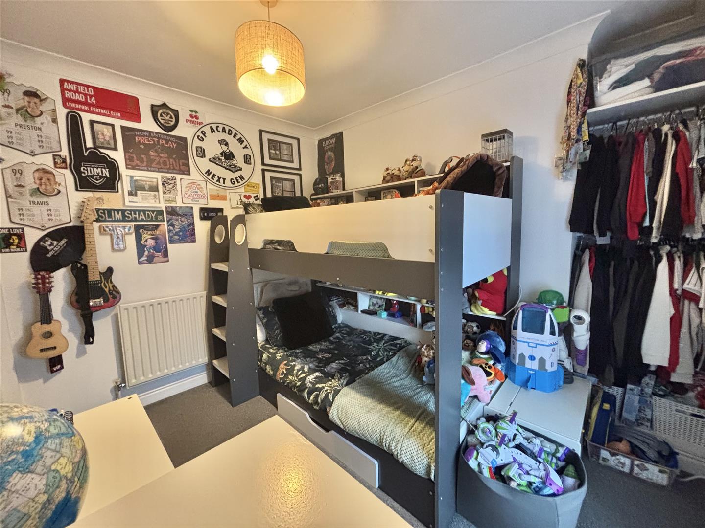 Brynamlwg Road, Fforestfach, Swansea, SA5 8HZ